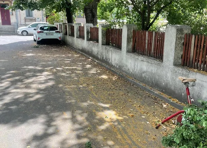 Point 0 Apartment